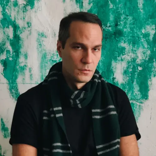 В мастерской: Савва Савельев